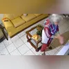 Imagem ilustrativa da imagem Idosa de 99 anos vibra com classificação do Flu; vídeo