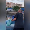 Imagem ilustrativa da imagem 'Valão' em São Gonçalo vira 'ponto turístico' e dá o que falar; vídeo