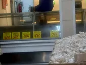 Açougue de supermercado volta a ser interditado em São Gonçalo