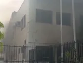 Fogo atinge imóvel no centro de São Gonçalo; vídeo