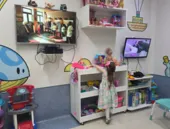Menina de 3 anos espancada pelo padrasto tem alta em São Gonçalo