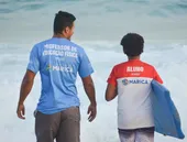 Projeto leva bodyboard gratuito para praia de Maricá