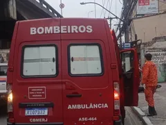 Acidente interdita faixa na Alameda, em Niterói