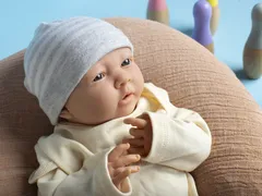 Bebê Reborn: vínculo afetivo pode ultrapassar o limite do saudável