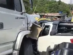 Bombeiros revelam número de feridos em acidente na RJ-106