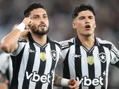 Botafogo vence o Vasco e cola no G-5 do Brasileirão