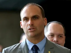 Denúncia de coação contra Eduardo Bolsonaro será julgada no STF