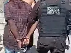 Dupla é presa com armas e drogas na Zona Sul de Niterói