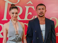 Elenco de Três Graças se reúne em festa luxuosa; veja fotos