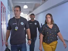 Enfermeira indiciada por morte de jovem no Rio está foragida