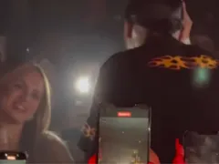 Fãs de SG flagram Orochi se declarando para loira em Portugal