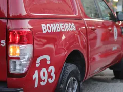 Bombeiros enviados para ocorrência em shopping de Niterói
