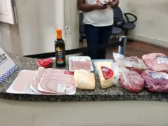 Ladrão tenta 'fazer compra' e não pagar, mas acaba preso em Niterói