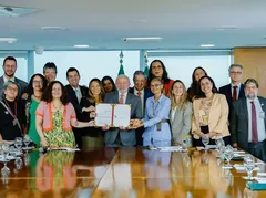 Lula sanciona lei que proíbe testes em animais para cosméticos