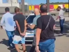 Mãe denuncia acusado de matar jovem com filho no carrinho no Rio