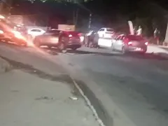 Manifestação interrompe circulação em via importante de Niterói