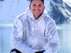 Mistério em Niterói: jovem some após ser colocado à força em carro