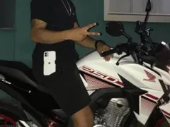 Motociclista morre em grave acidente na RJ-106, em Maricá