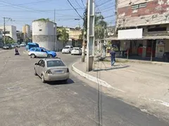 Motorista de app luta com bandidos e acaba baleado em São Gonçalo