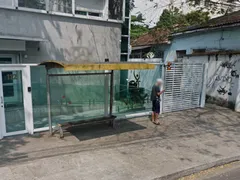 Mulher morre após correr atrás de assaltantes em Niterói