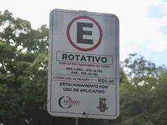 Niterói libera mais vagas para estacionar no período natalino