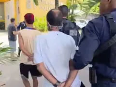 PM estoura ponto do tráfico e prende dois em Niterói; vídeo