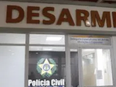 Polícia descobre fábrica clandestina de munições na Baixada