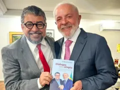 Quaquá desiste da disputa pela presidência do PT