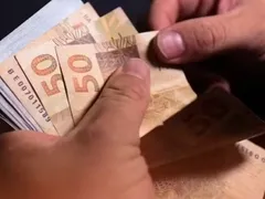 Segunda parcela do 13º deve ser paga até sexta-feira (19)