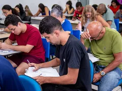 Vestibular Cederj abre inscrições para mais de 7 mil vagas em 16 cursos