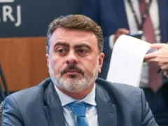 Deputado Vitor Junior diz que Caio Martins não será leiloado