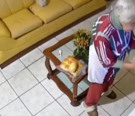 Idosa de 99 anos vibra com classificação do Flu; vídeo