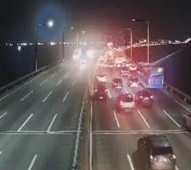 Acidente interdita faixa na Ponte Rio-Niterói