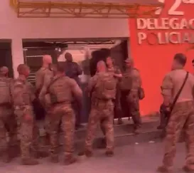 Após pedido de socorro, mais policiais são vistos em SG