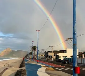 Arco-íris surpreende moradores de Niterói e Maricá; vídeo