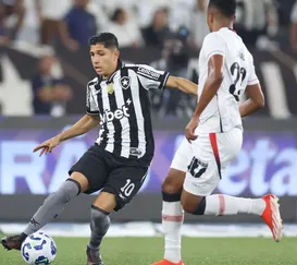 Botafogo visita o Vitória pelo Brasileirão de olho no G-5