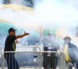 Câmara aprova redução de pena para Bolsonaro e aliados