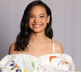 Cantora gospel tem carro cercado por bandidos em São Gonçalo