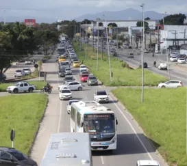Versões diferentes para causa do acidente na RJ-104, em São Gonçalo