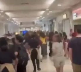 Dois mortos em incêndio que atingiu shopping no Rio