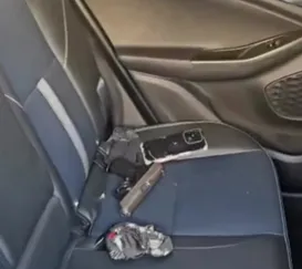 Homens são presos transportando corpo e armas dentro de carro