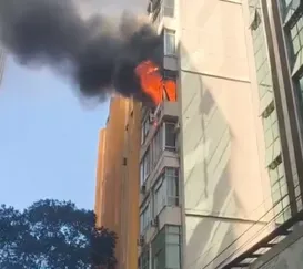 Incêndio atinge apartamento no Centro do Rio; vídeo