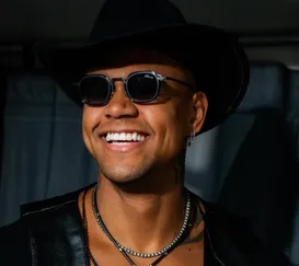 Influenciadora revela ter descartado Léo Santana e Vini Jr.