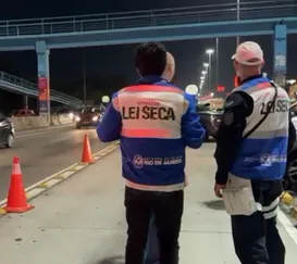 Mais de 400 motoristas são pegos na Lei Seca no RJ