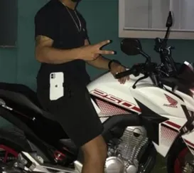 Motociclista morre em grave acidente na RJ-106, em Maricá