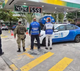 Posto de gasolina 'clone' é autuado no Rio; entenda o que é