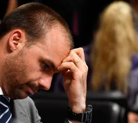 STF avança para tornar Eduardo Bolsonaro réu por coação