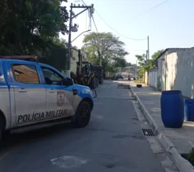 Seis toneladas de barricadas são removidas em São Gonçalo