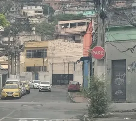 Técnicos de serviço de internet são atacados em Niterói