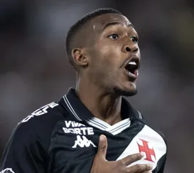 Internet não perdoa virada do Vasco sobre o Fluminense: 'Freguês'